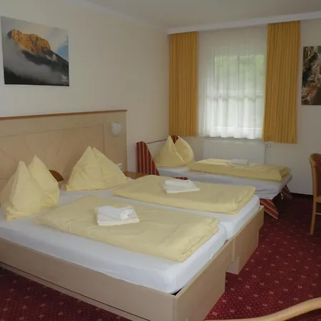 Stiegenwirt פלפאו